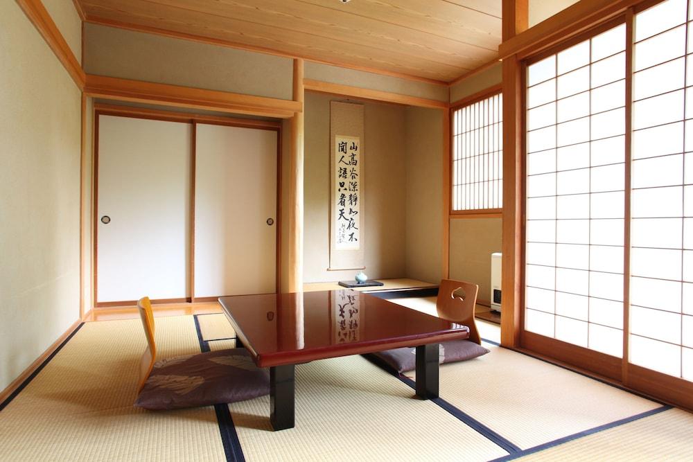 Sasaya Featured Image