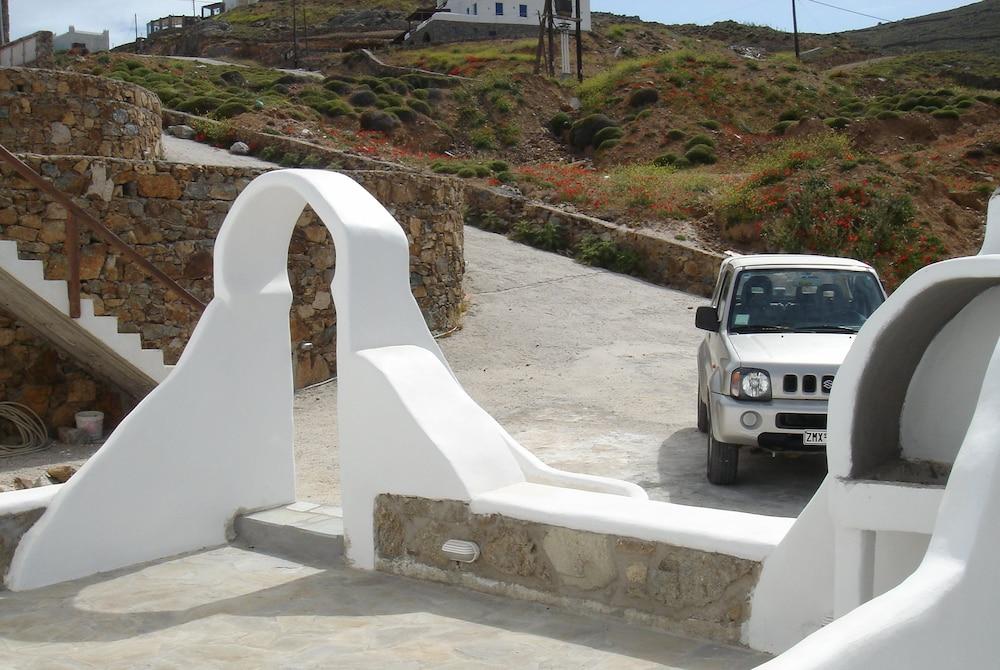 أمايزينج فيو آت أجيوس سوستيس بيتش المنطقة الخارجية