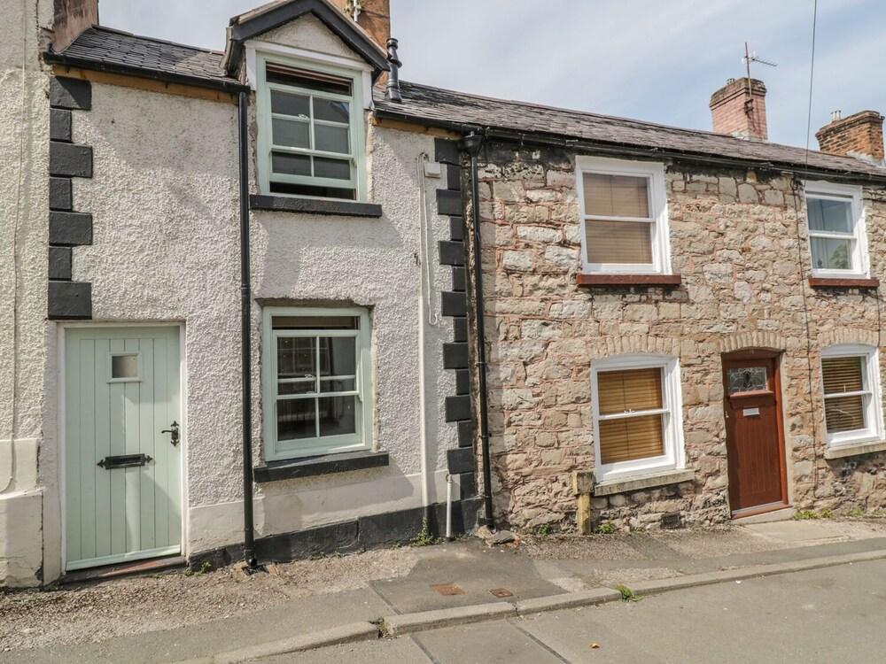 Clwydian View Featured Image