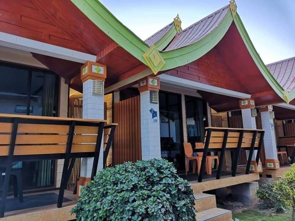 Coco Bella Resort Exterior