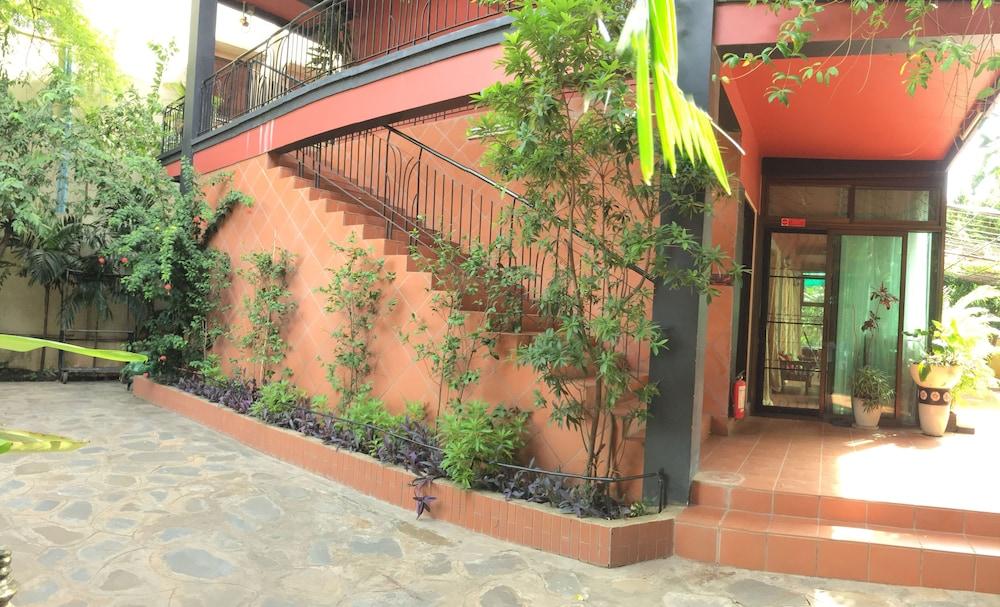 L'Elephant Blanc Resort Interior