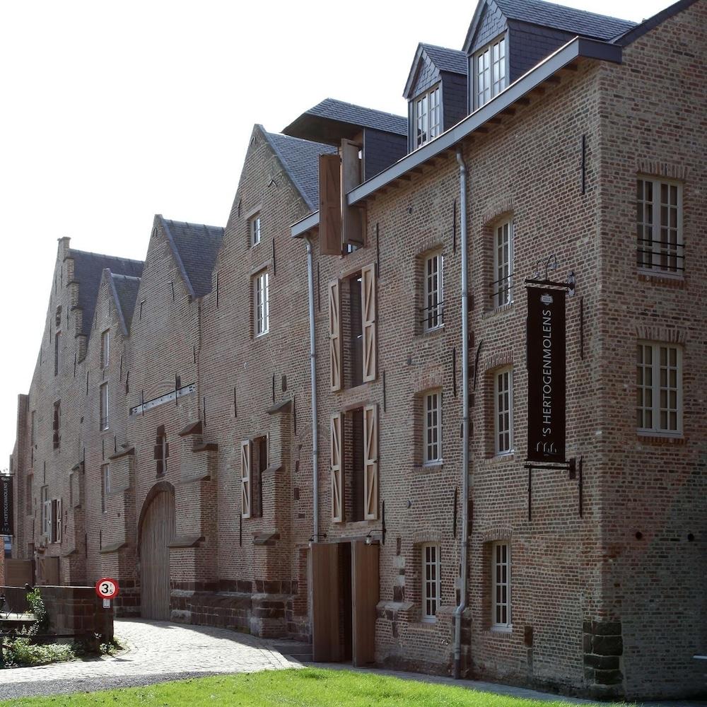 'S Hertogenmolens Exterior