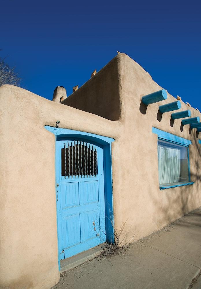 WorldMark Taos Exterior