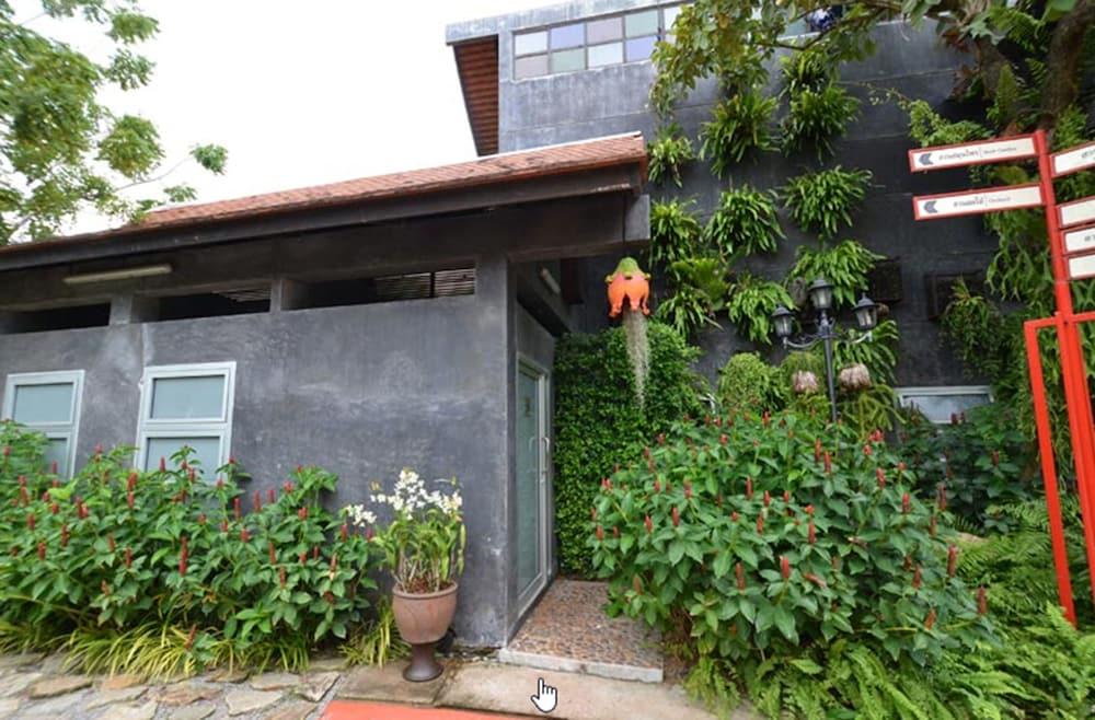 Phuket Botanic Resort Exterior