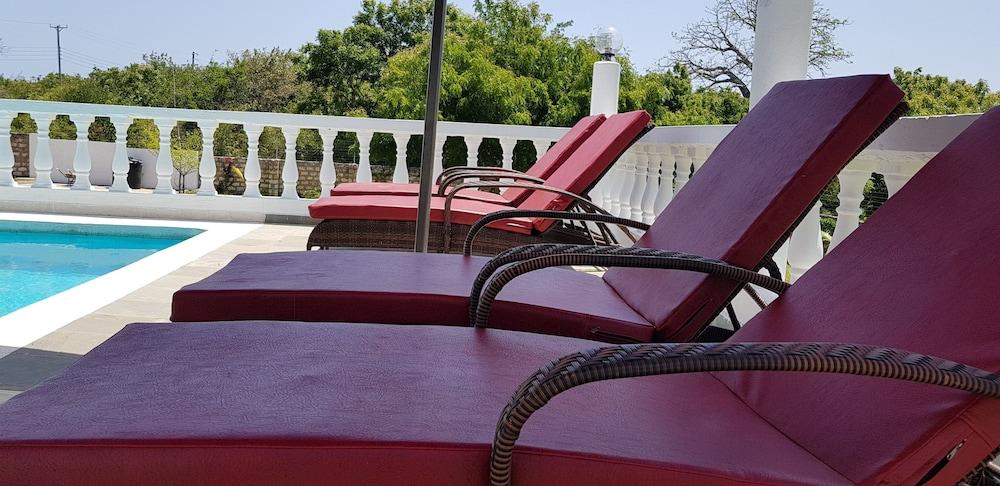 كازا جيسكوا لاكشري ريزيدنس حمّام سباحة خاص