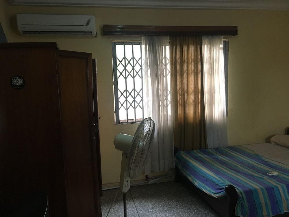 Conquer Yardie Room