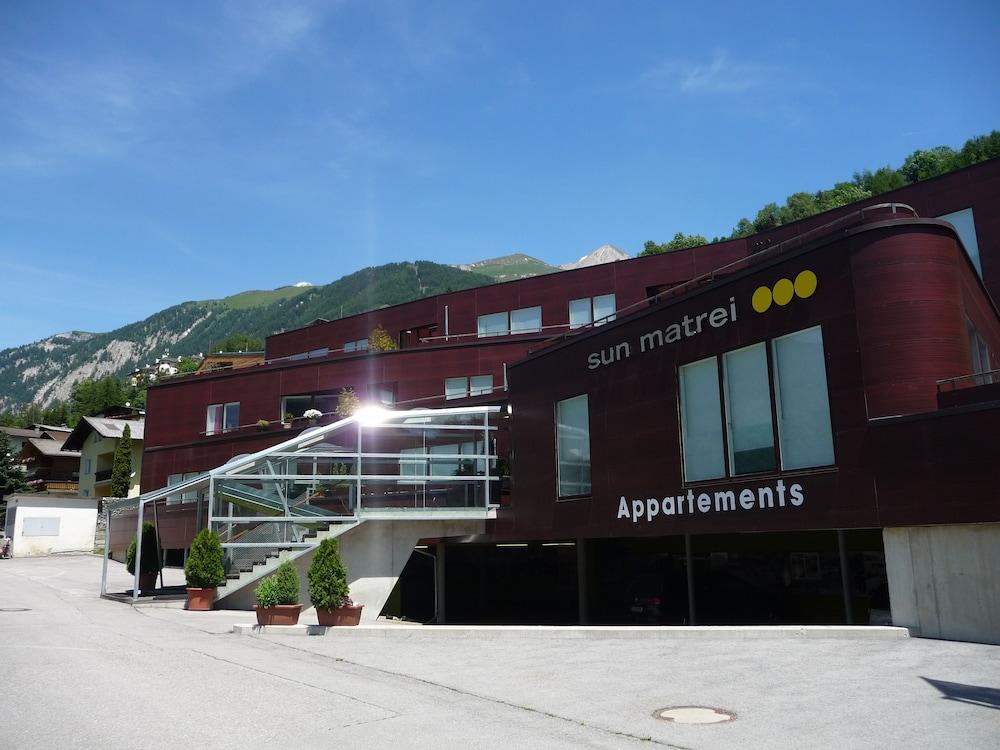 صن ماتري أبارتمنتس