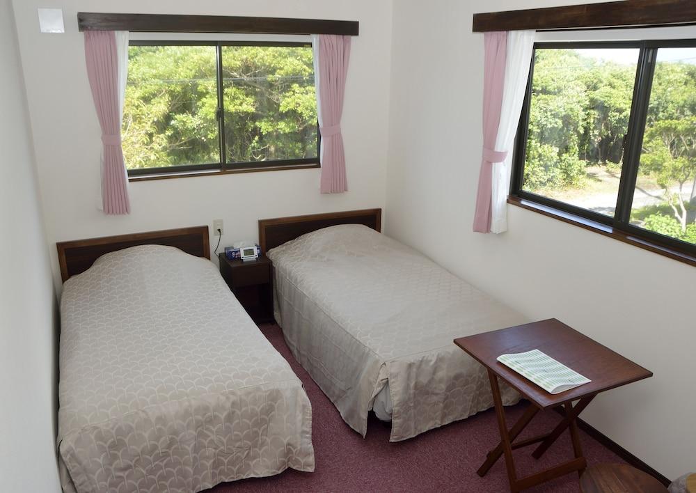 Lodge Ocean Room