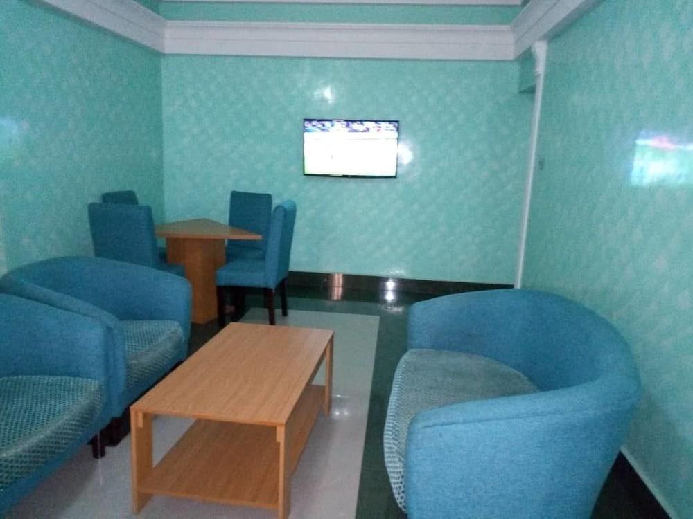 Cadestral Zone Hotel Room