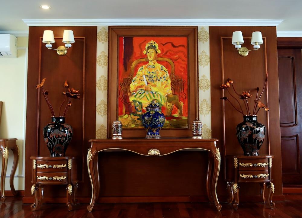 إمبيرور كروزيس ليجاسي هالونج تفاصيل الفندق من الداخل