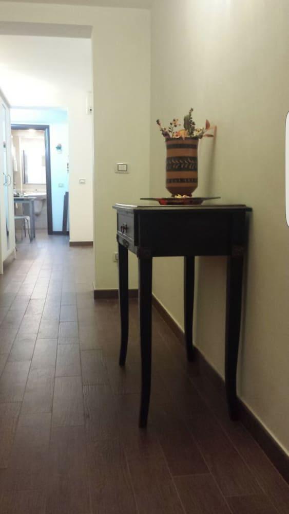 Al Rifugio Interior Detail