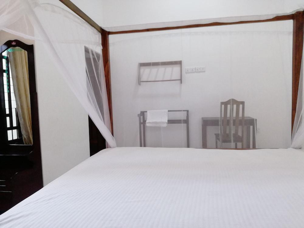 Crocus Resort Room