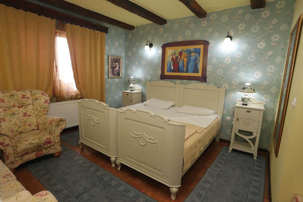 Konak Tammy Room