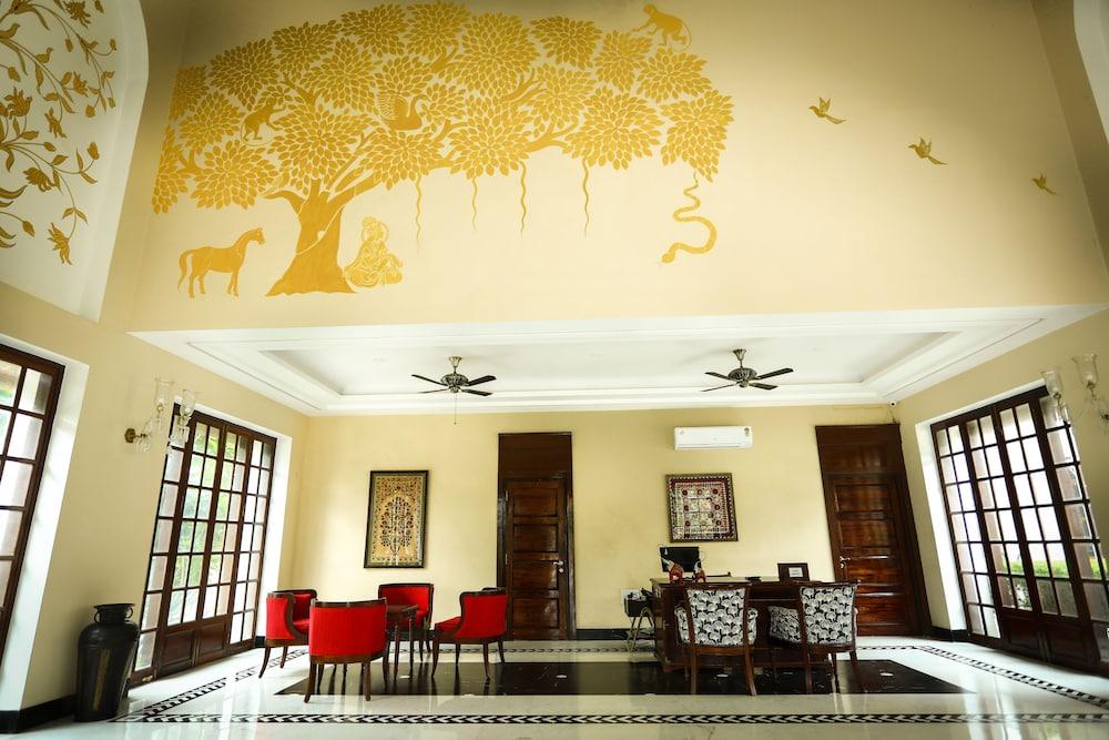 The Kipling Lodge Ranthambore Lobby Sitting Area