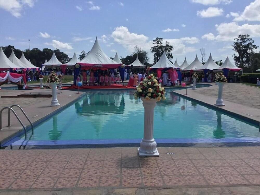 Lanet Matfam Resort Outdoor Pool