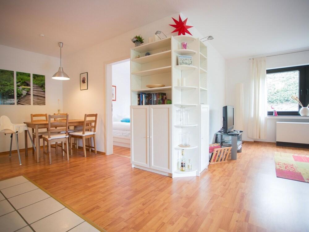 Cosy, Fully Furnished and Modern Flat at the Edge of the Forest Living Room