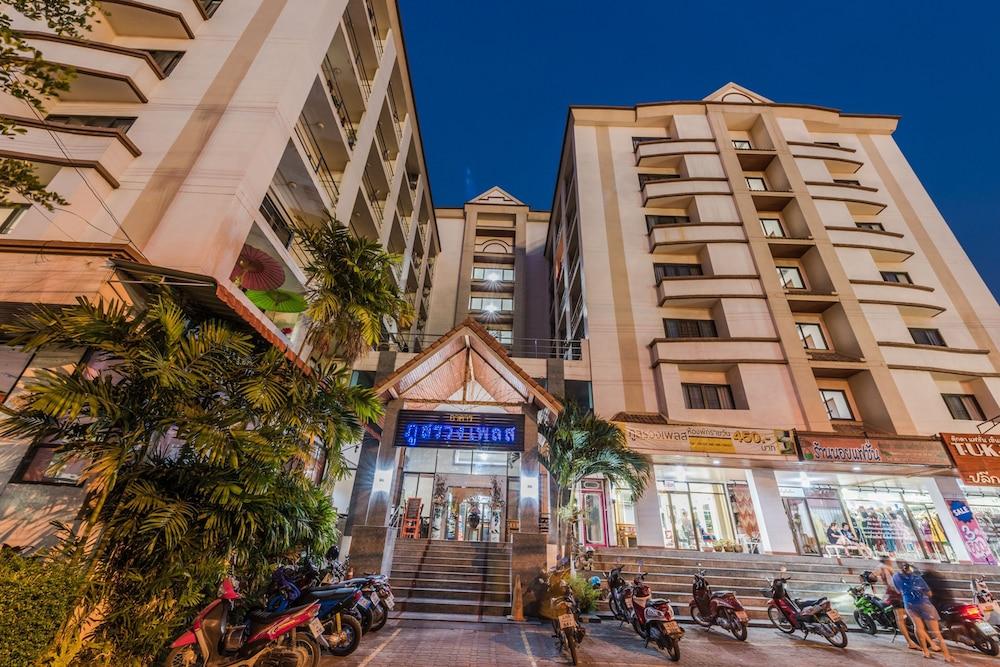 Phusuang Place Exterior