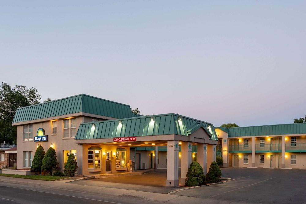 Days Inn by Wyndham Durango Exterior