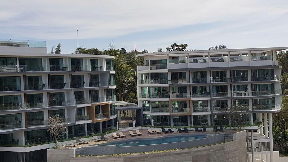 Aplan Properties Exterior