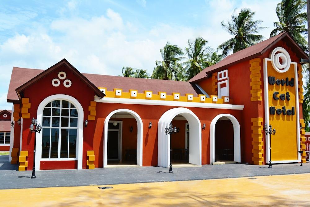 World Cat Hotel & Resort