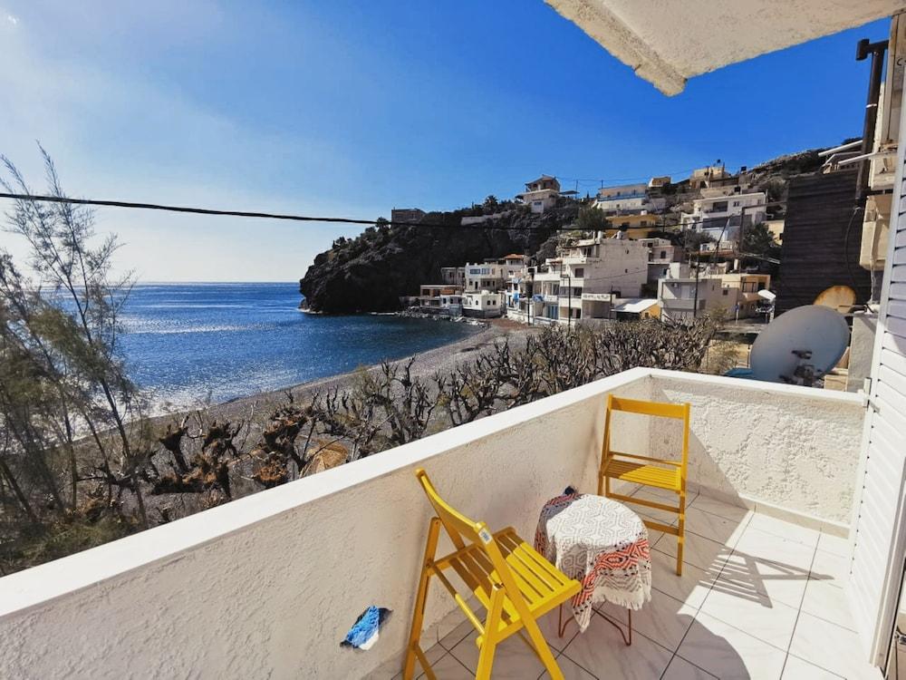 Nicolas Apt On The Sea Amazing Sea View Featured Image
