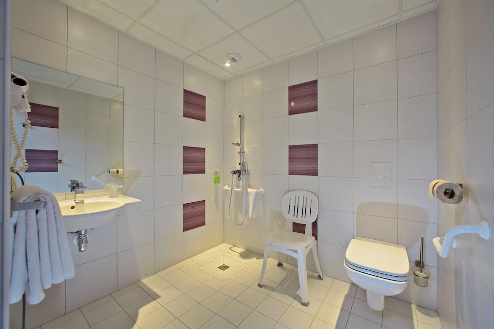 ibis Styles Castres Room