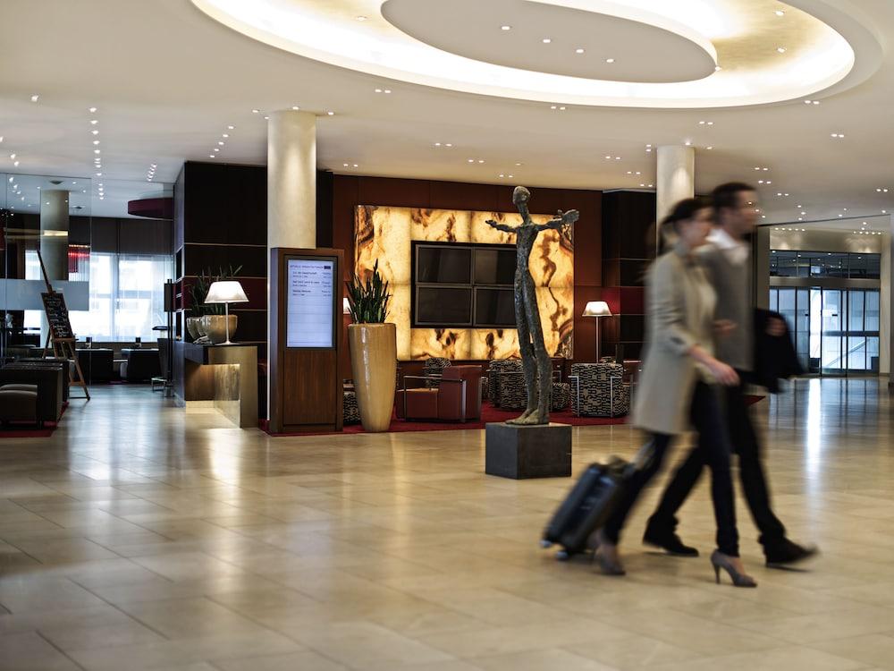 Pullman Cologne Lobby