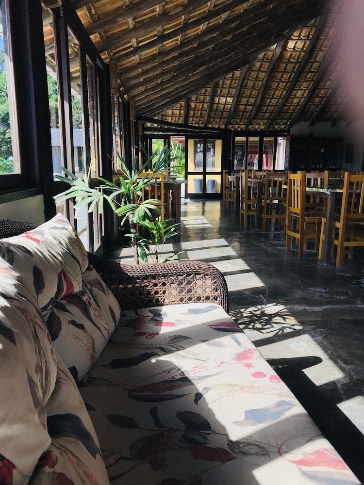 Pousada Xaxá Lobby Sitting Area
