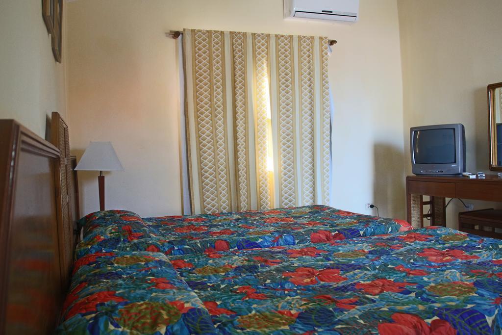 Don Lino All Inclusive   Others