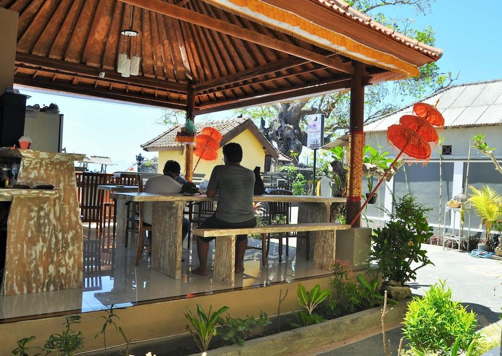 Deva Devi Beach Inn Room