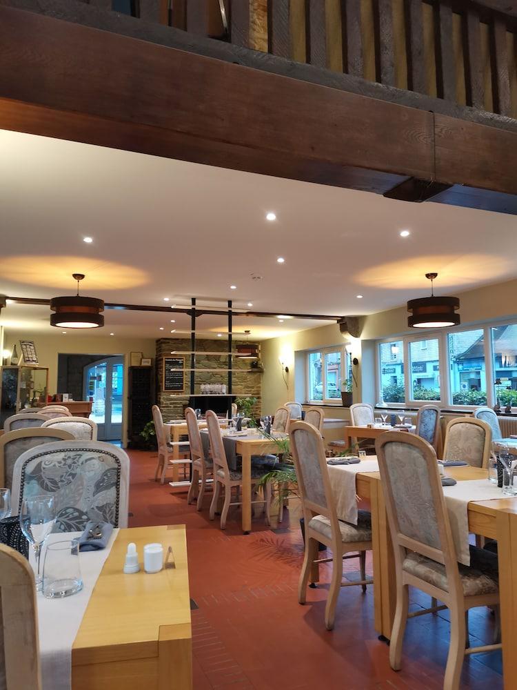 ريليه دو لا بوست