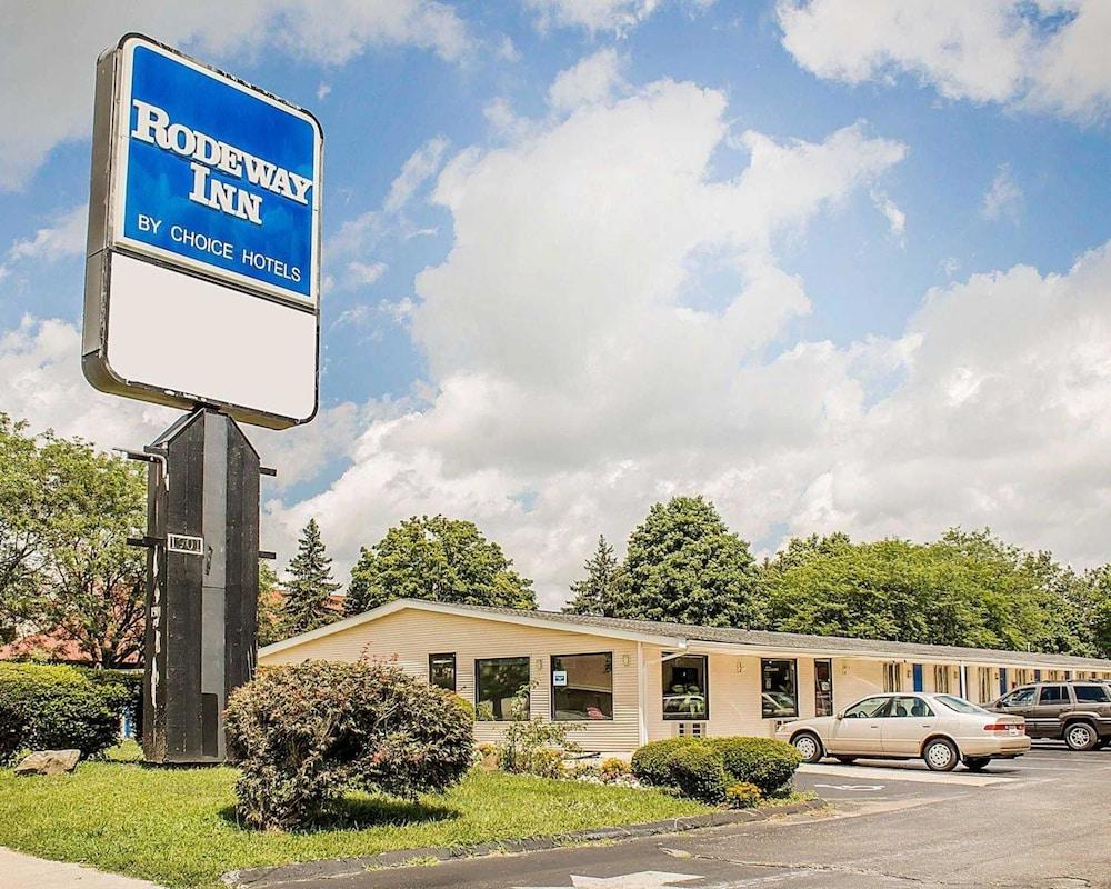 Rodeway Inn Findlay Exterior