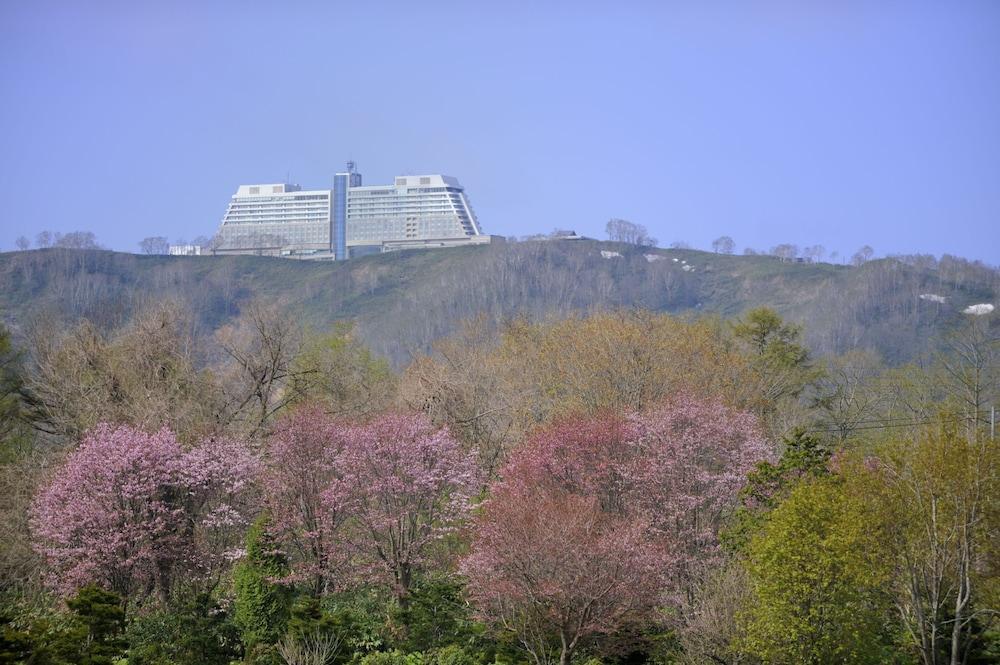 The Windsor Hotel Toya, Vignette Collection by IHG Exterior