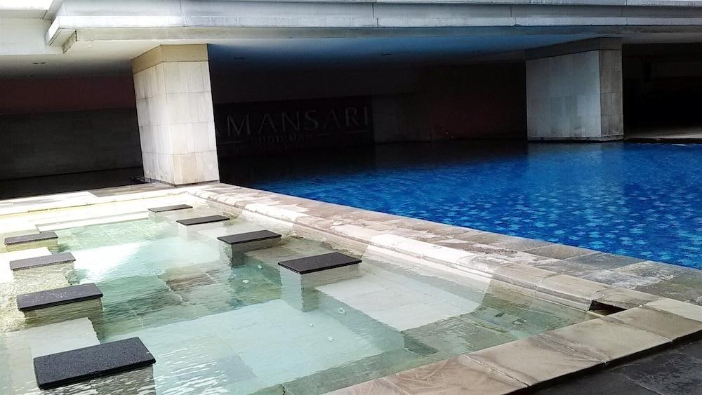 Central Jakarta Studio Apartment At Tamansari Sudirman Outdoor Pool