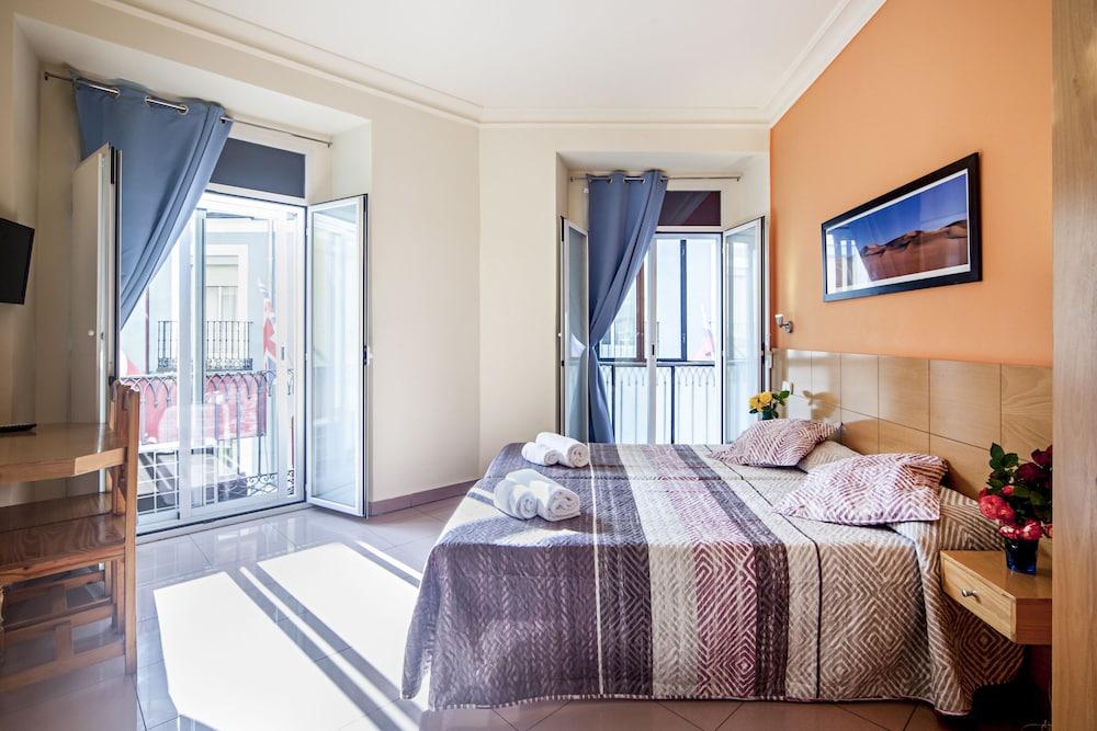 INTER Puerta del Sol - Auto Check-in Featured Image