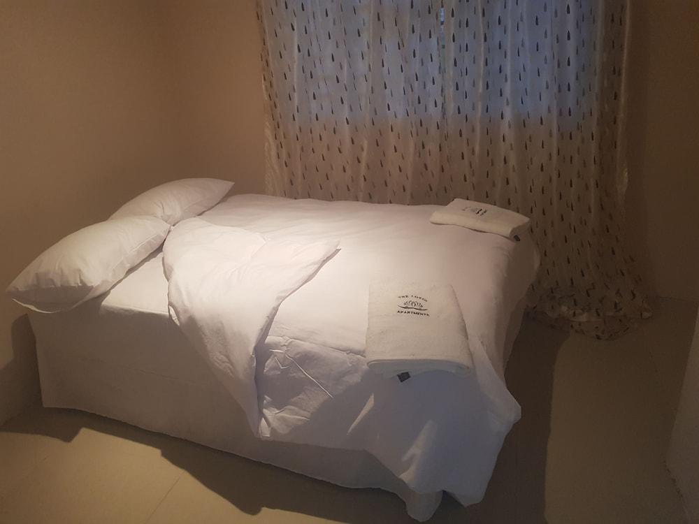 The Lotus Apartment Room