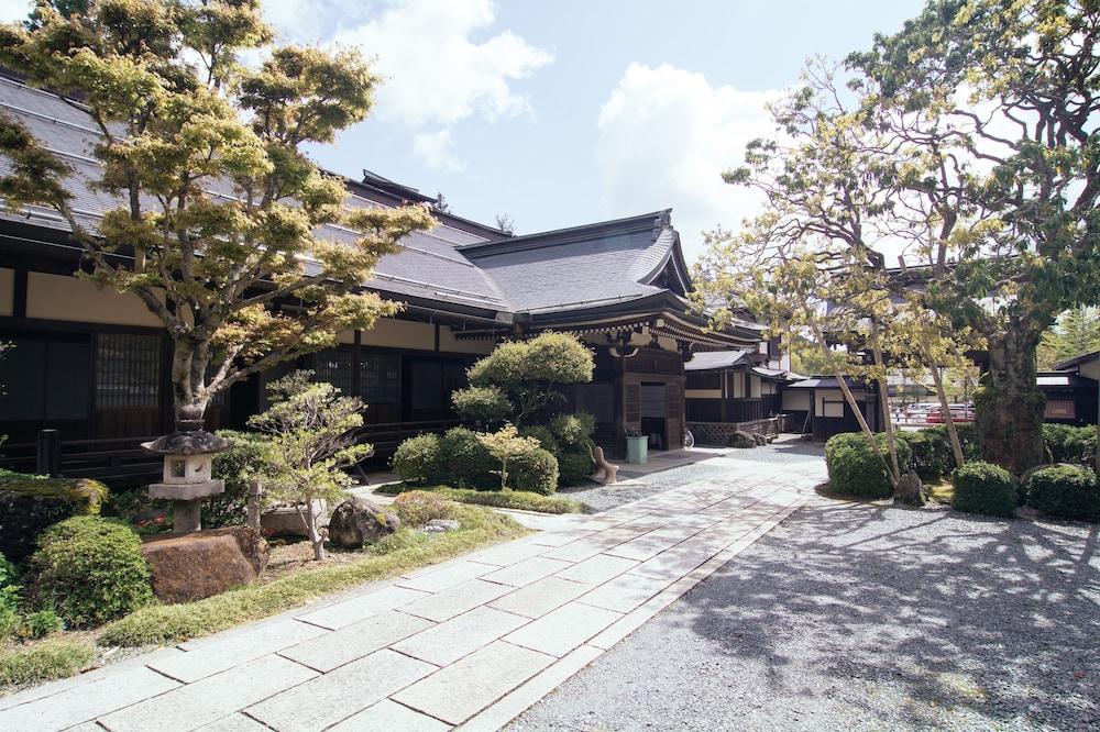 Jokiin Exterior