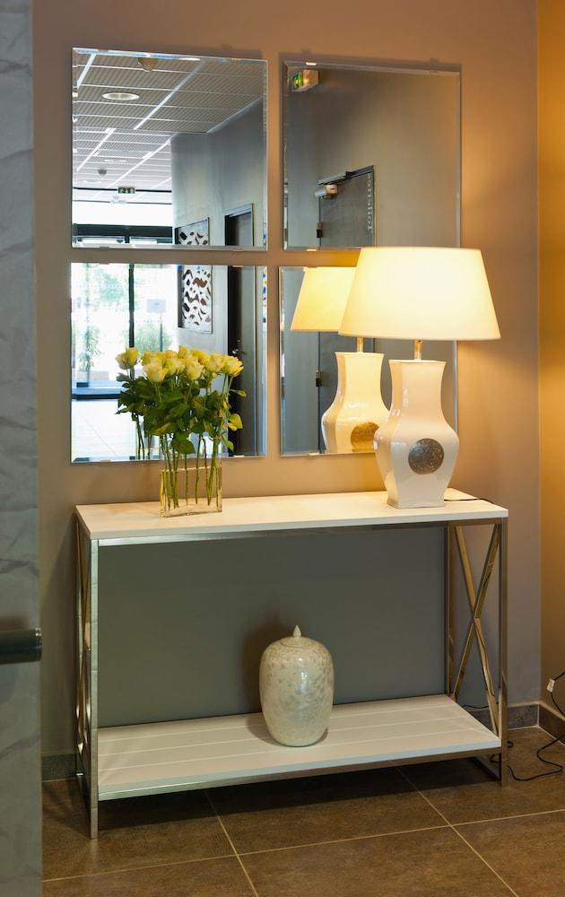 Ténéo Apparthotel Talence - Arthéna Lobby Lounge