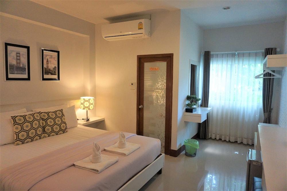 Papada Suite Room