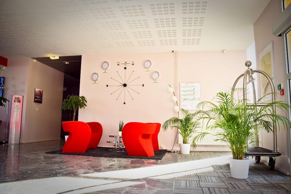 Carré Py' Hôtel Reception