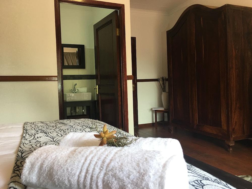 Cuckoo's Nest Guest House Room