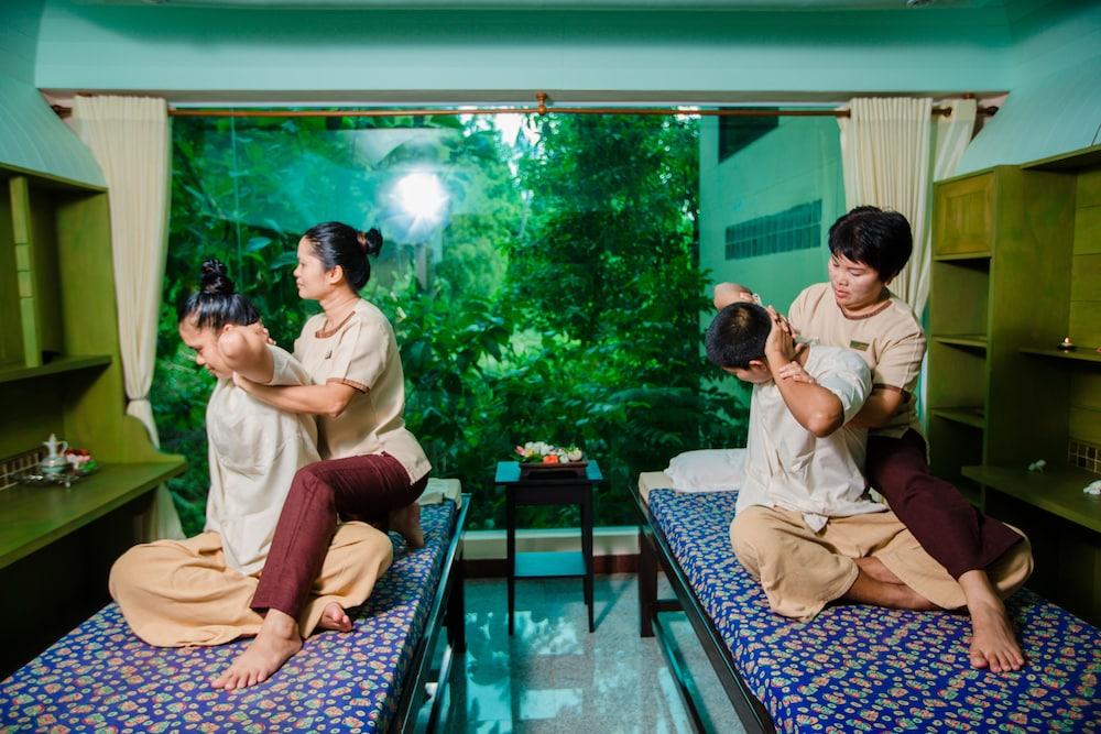 Banburee Resort and Spa Spa