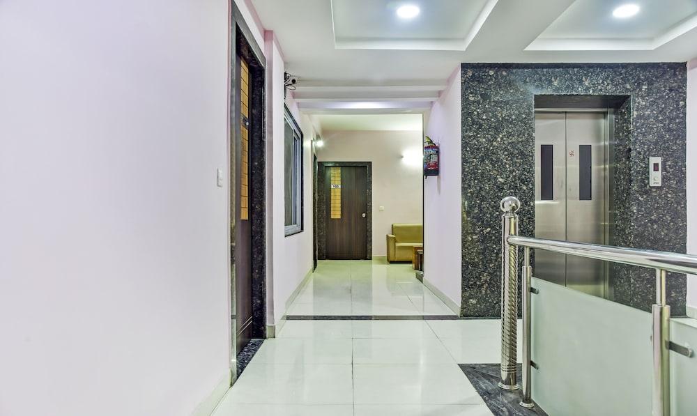 Treebo Royal Sun Palace MP Nagar Zone 2 Lobby