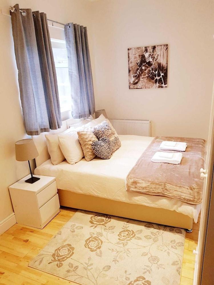 Cogie Abode Room