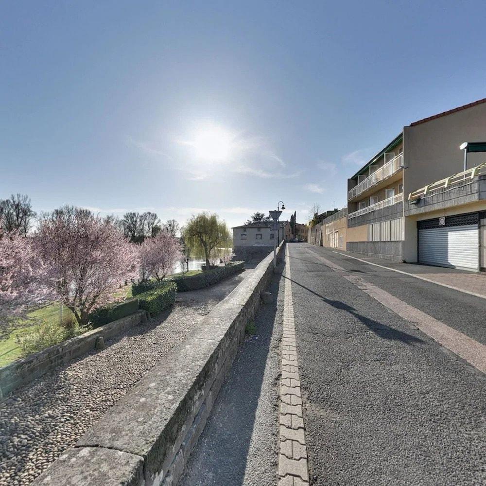 L'Estredelle Featured Image
