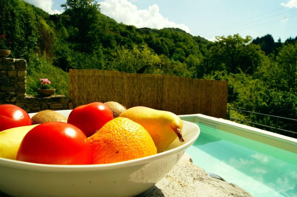 Ca'Luni Outdoor Pool