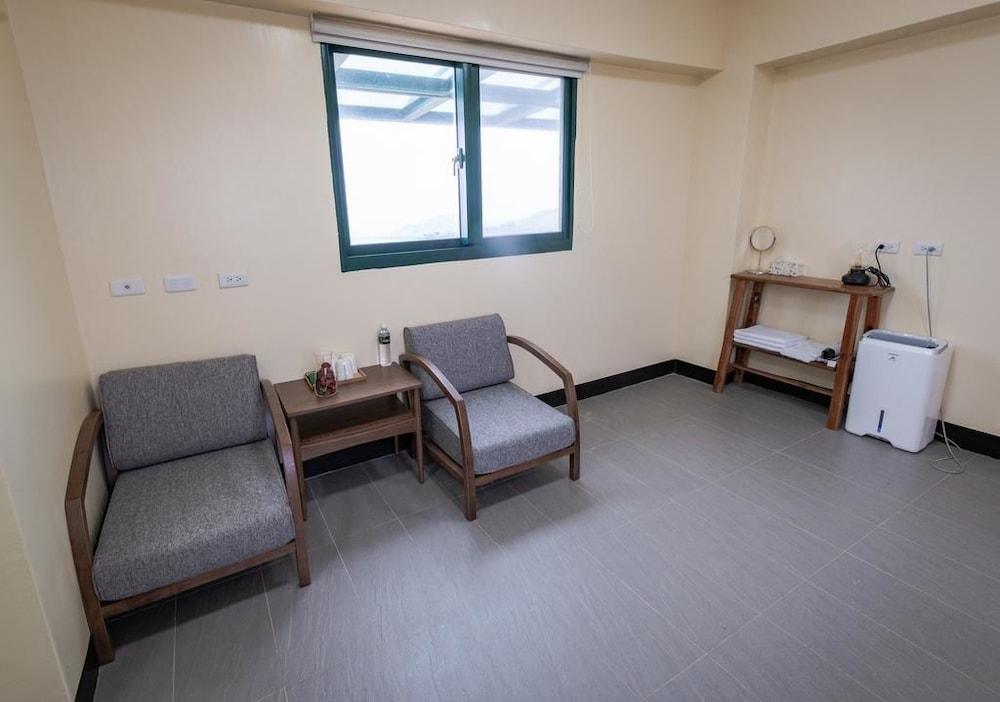 06 Gather Point Room