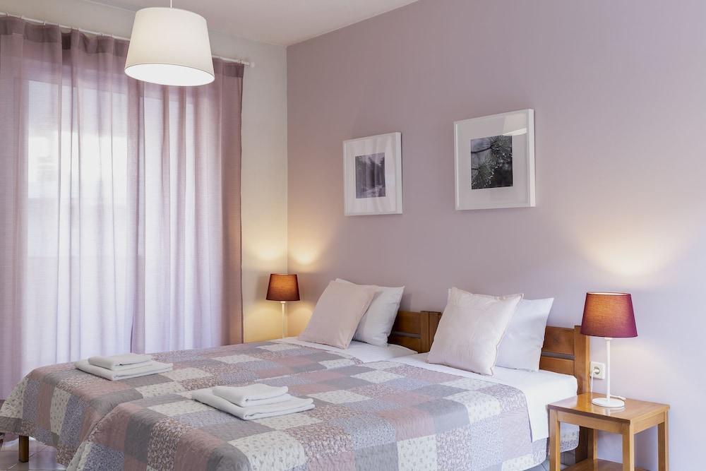 Xenion Ioannina Room
