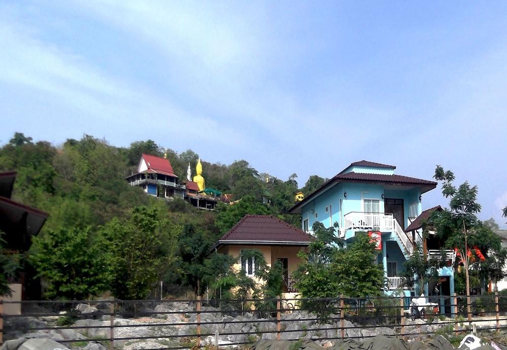 Sichang Style Resort Exterior