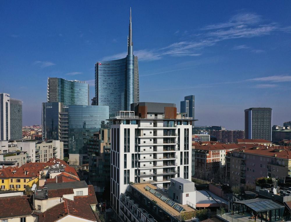 Milano Verticale | UNA Esperienze Exterior